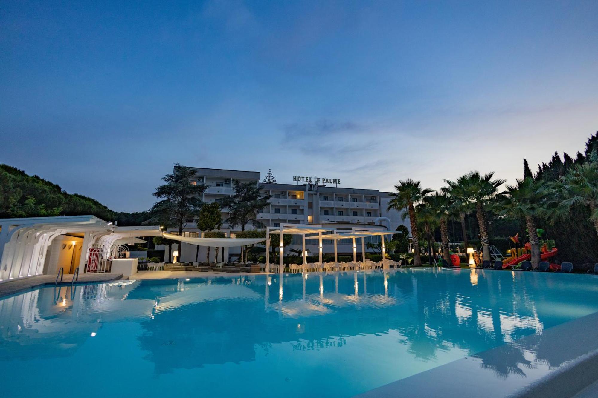 Hotel Le Palme Paestum Esterno foto
