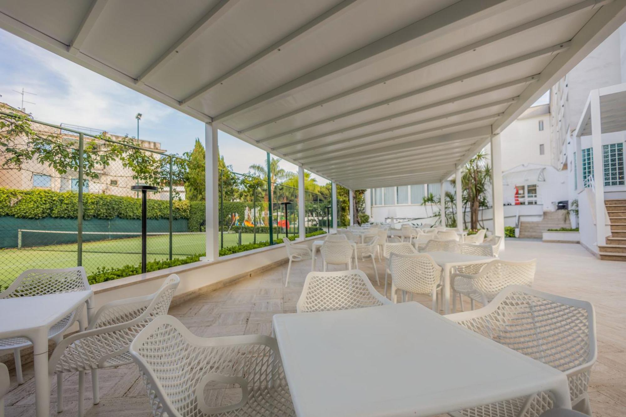 Hotel Le Palme Paestum Esterno foto