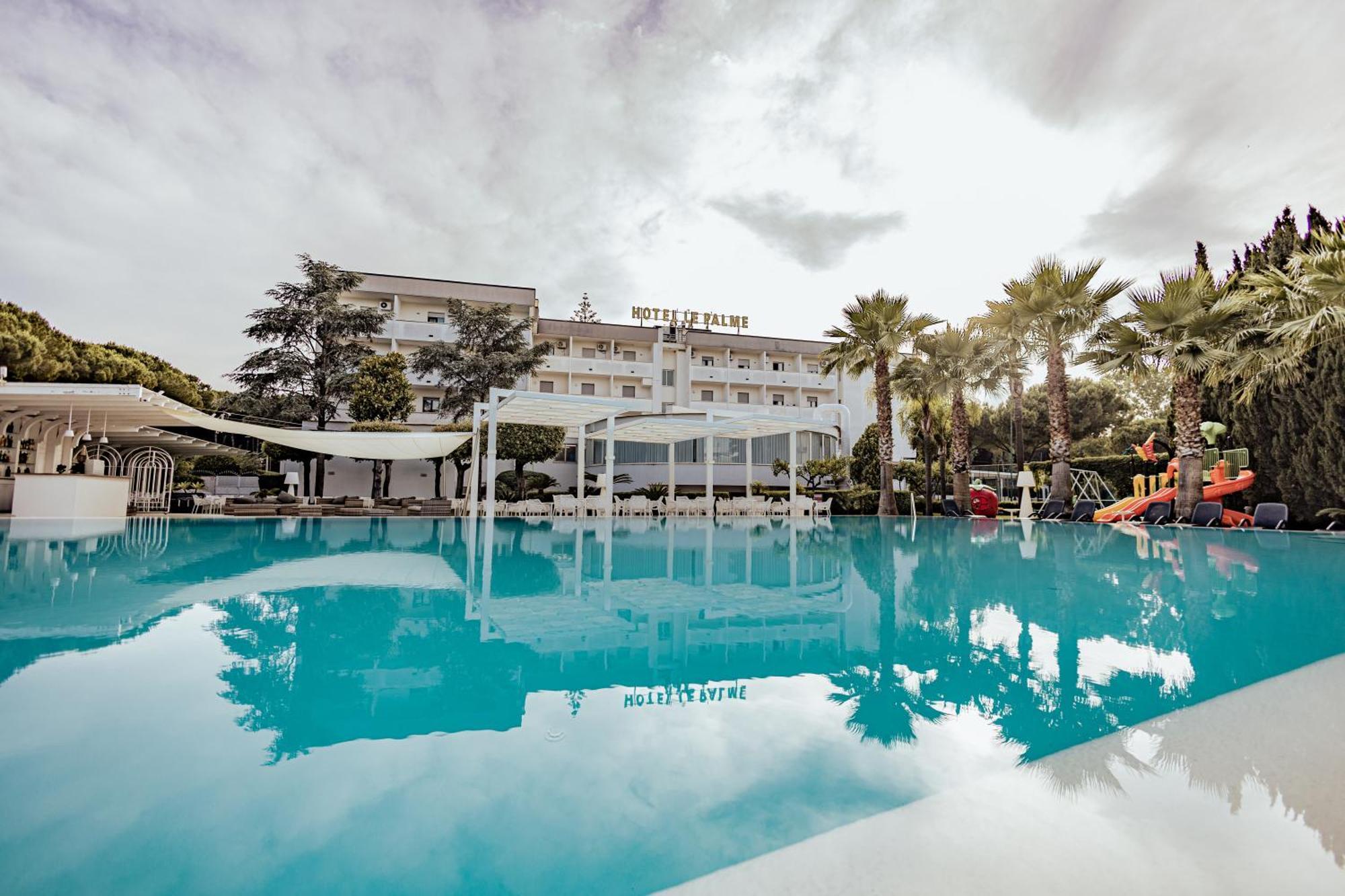 Hotel Le Palme Paestum Esterno foto